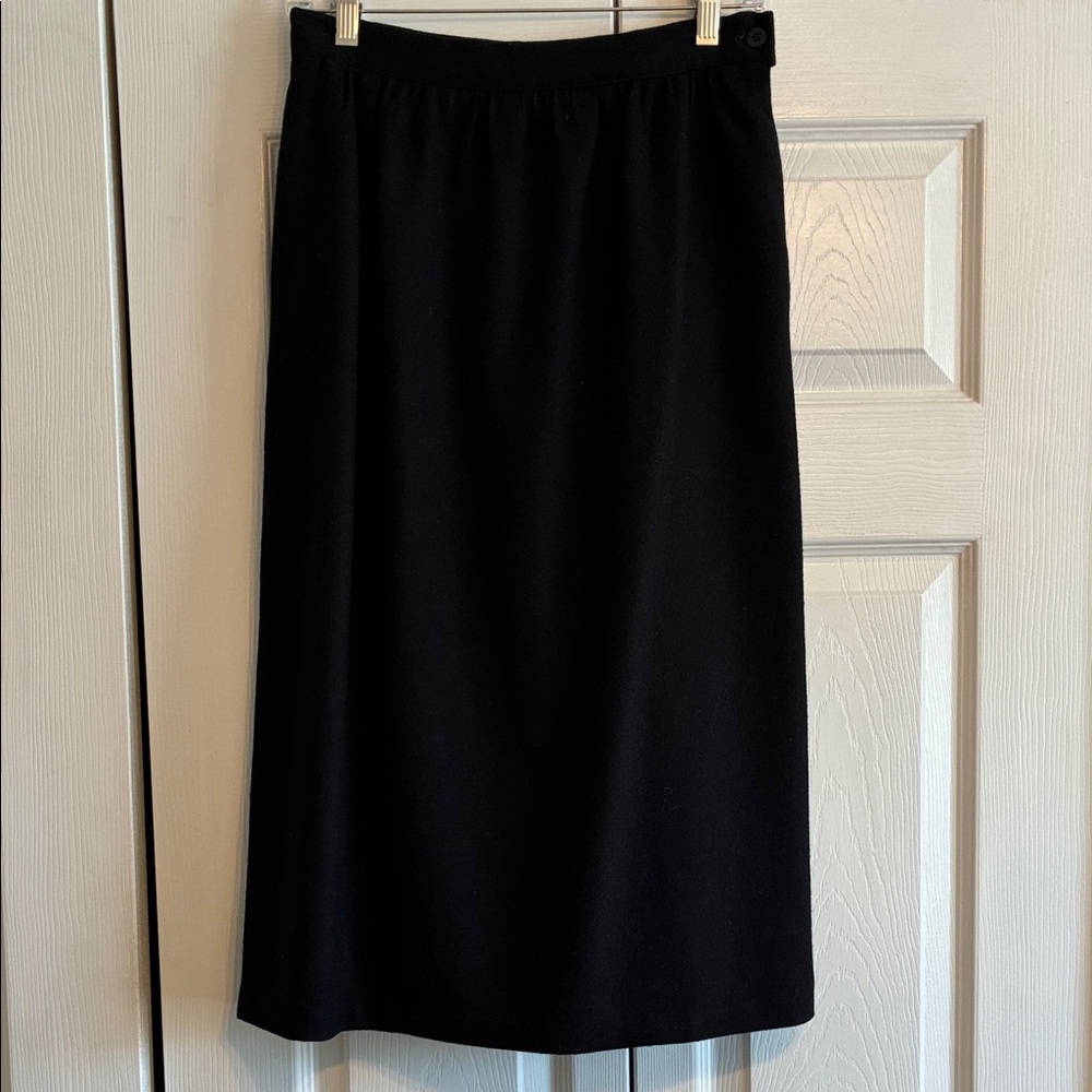 Sag Harbor Classic Wool Black Midi Skirt